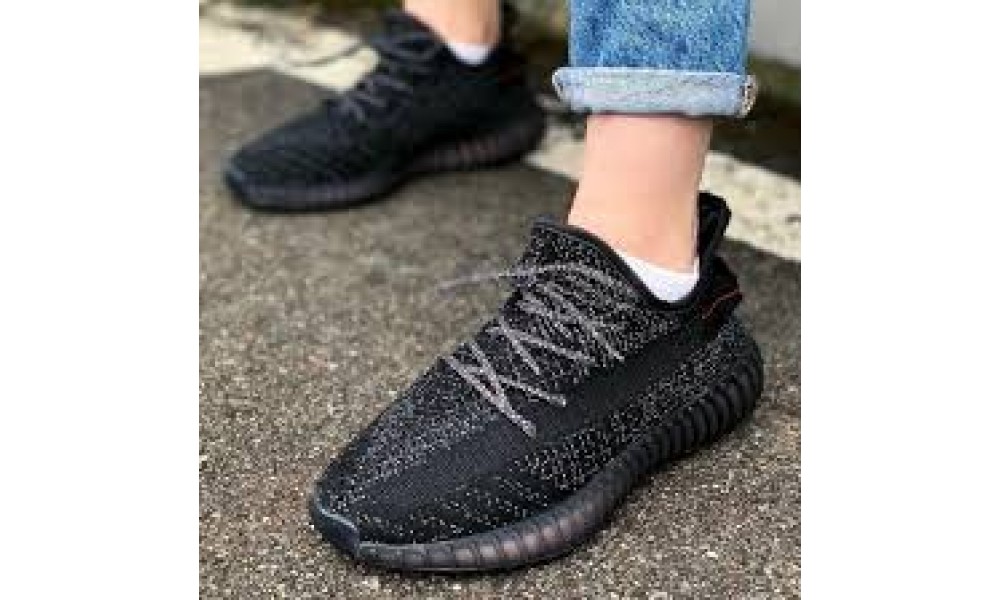 Yeezy boost 350v2 black on sale reflective